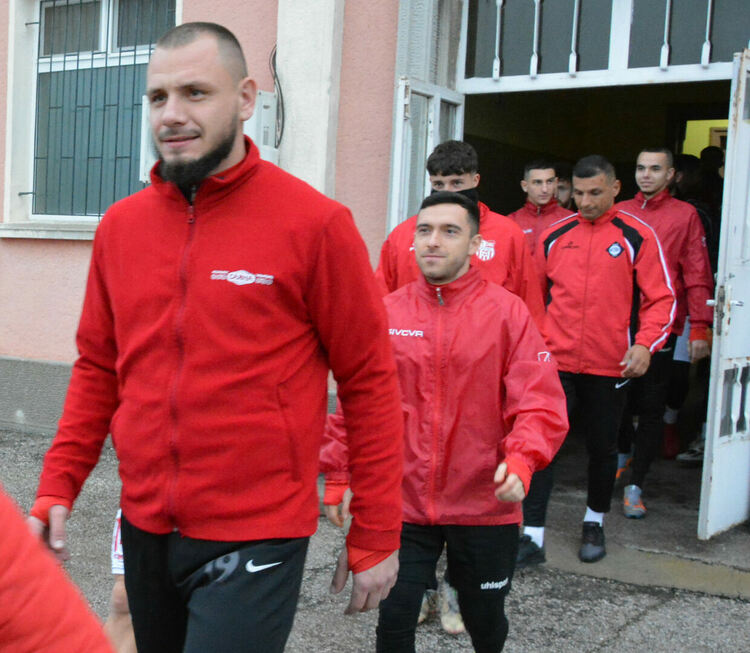 „Саяна Хасково“ стартира зимна подготовка с три нови попълнения