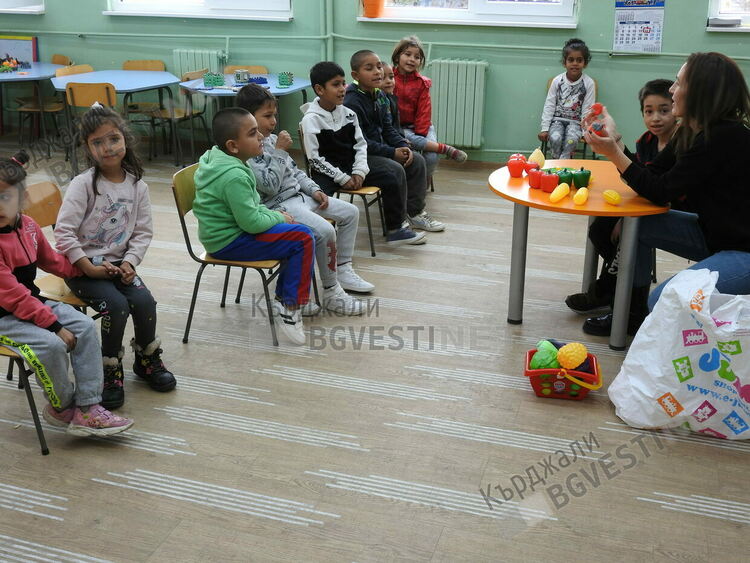 Как едно училище в Махалата на Кърджали се превърна в еталон за региона?