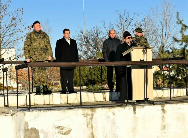 Откриха учебната година във Военно формирование 24490