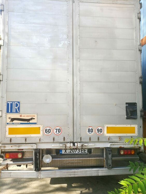 НАП Хасково продава на търг гараж, влекач и поземлен имот