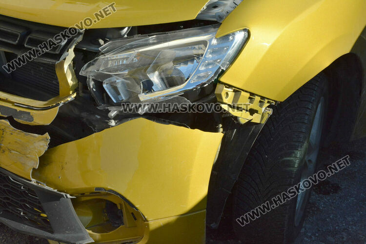 Три коли катастрофираха на кръстовището на „Дунав“ и „Георги Кирков“