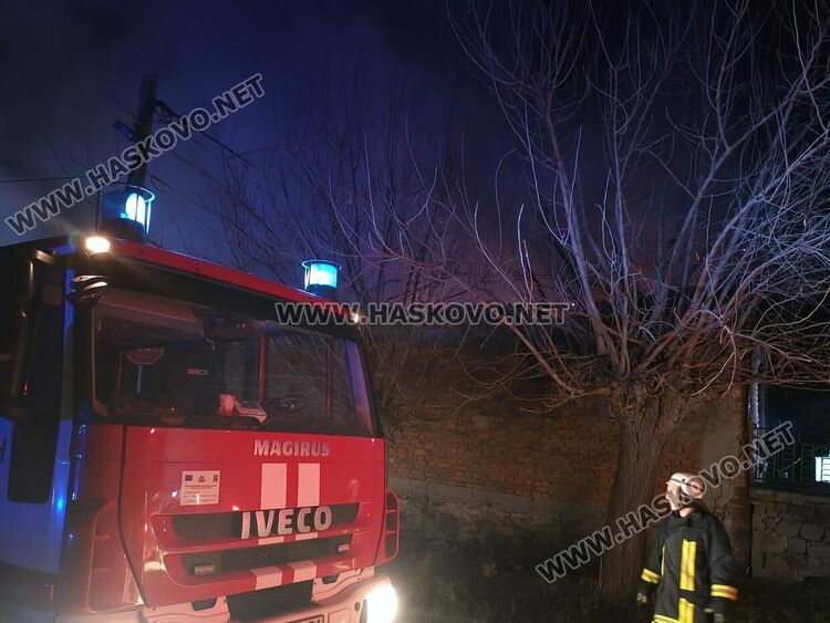 Пламна къща в село Горски извор
