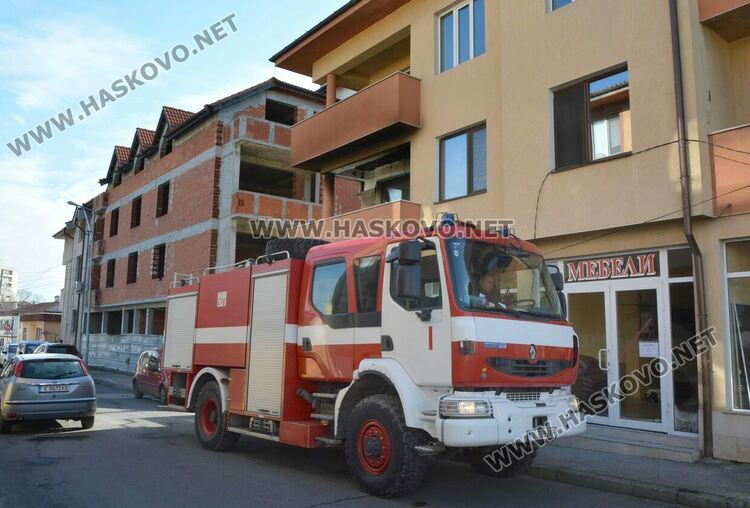 Мъж пострада при пожар в жилище в Хасково