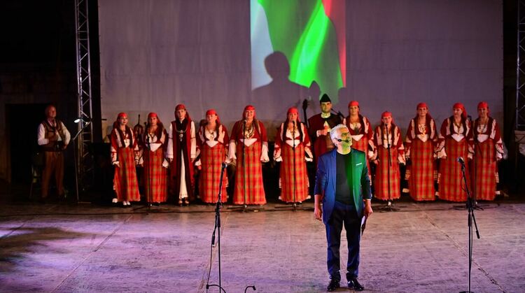 Ансамбъл "Родопа" има нужда от нашата помощ!  Да отидем на концерт  на 30 януари