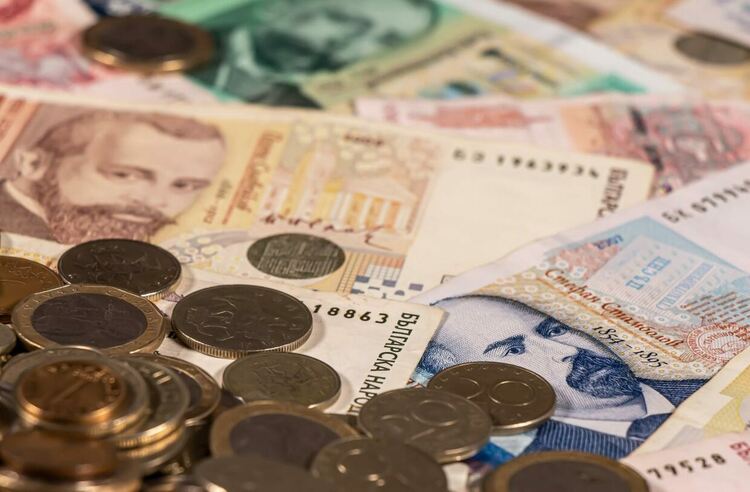 До 150 000 лева за семейните фирми, творческите индустрии и занаятите