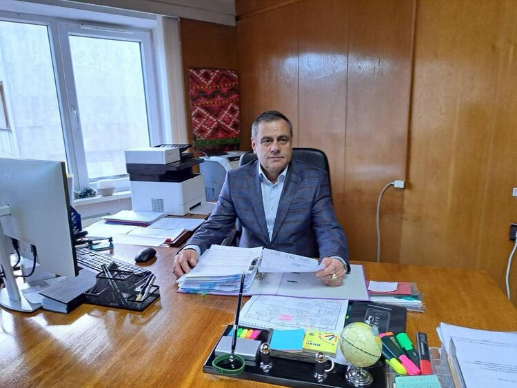 Димитър Кацаров постави проблема с отхвърлените за саниране сгради пред НСОРБ