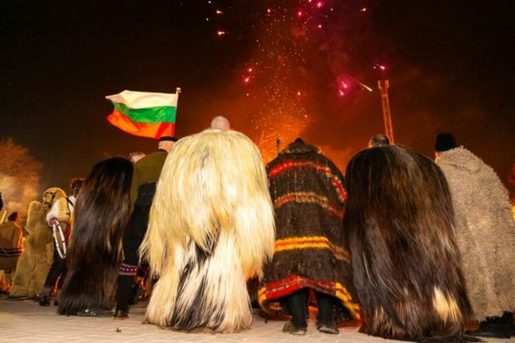 Магията на Сурва 