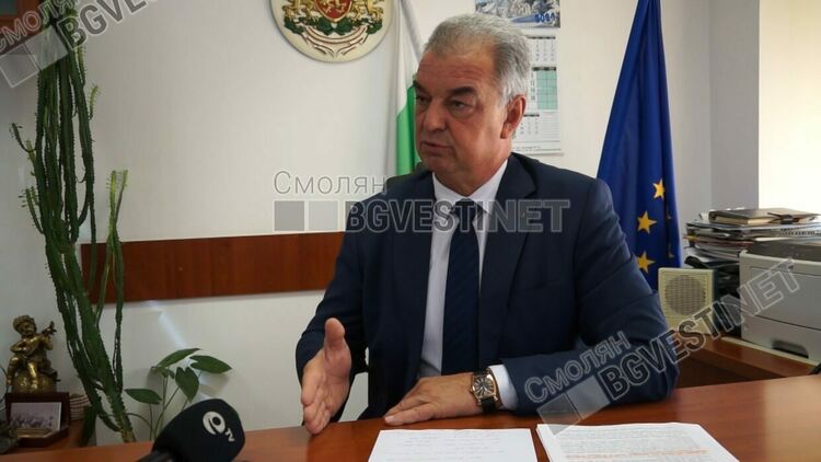 Намаляват желаещите да си купят осигурителен стаж за пенсия