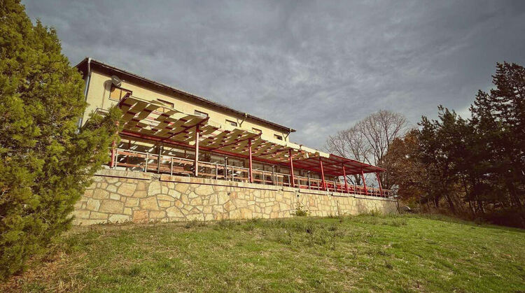 Хижа Книжовник отваря врати след обновления