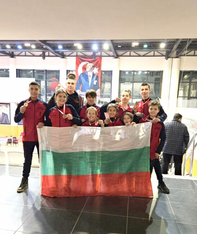 9 медала за каратистите на „Торнадо“ на турнир в Одрин