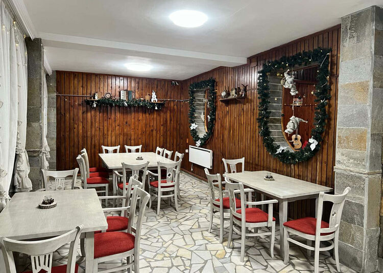 Хижа Книжовник отваря врати след обновления