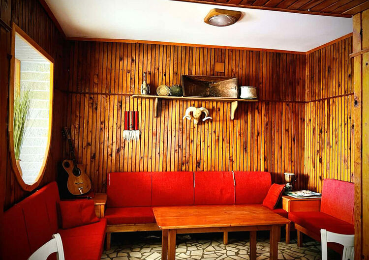 Хижа Книжовник отваря врати след обновления