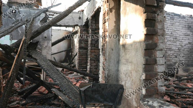 Стартира благотворителна кампания в помощ на 61-годишен мъж, изгубил дома си при пожар в Горски извор 