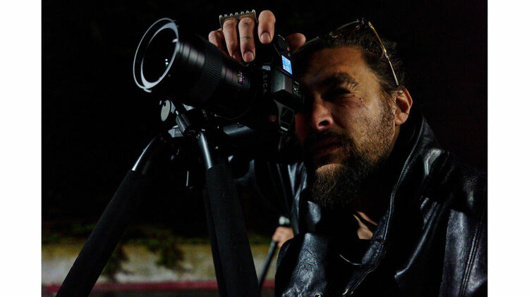  Джейсън Момоа тръгва „По широкия път“ в HBO Max на 18 януари