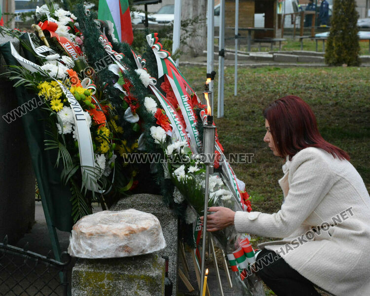 В Харманли почетоха героите, загинали за Освобождението на града 