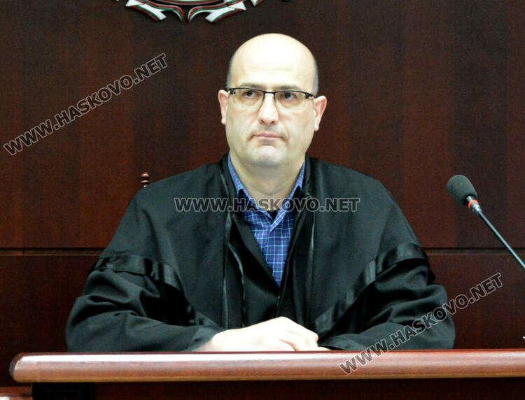 Повторното броене на бюлетините показа пренареждане в общинския съвет на Хасково