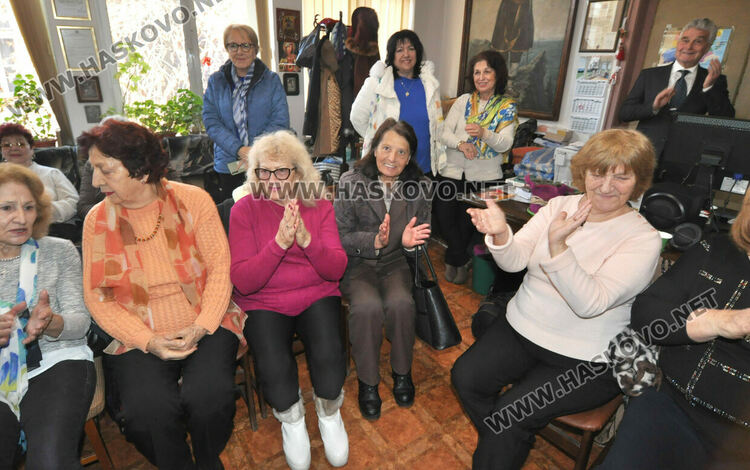 Бабинден отбелязаха хасковските тракийци