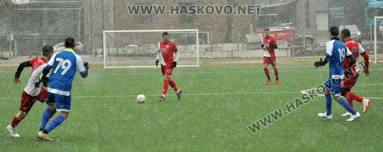 „Саяна Хасково“ с първи успех в контролите