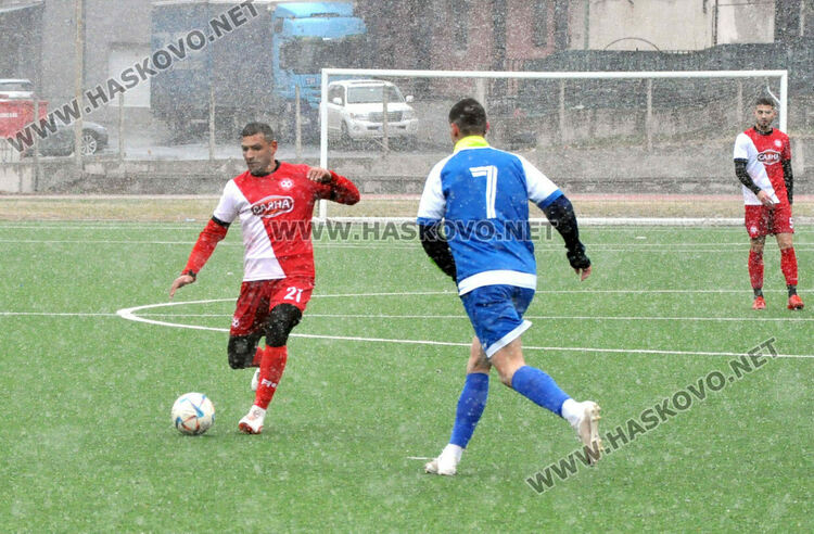 „Саяна Хасково“ с първи успех в контролите