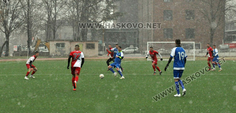 „Саяна Хасково“ с първи успех в контролите