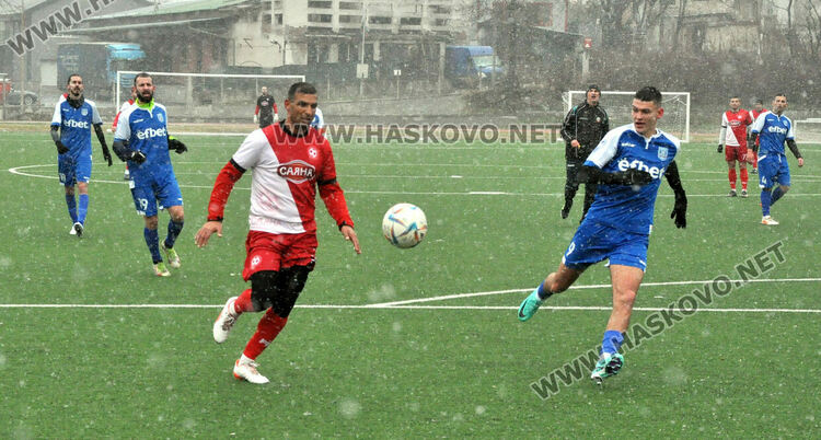 „Саяна Хасково“ с първи успех в контролите
