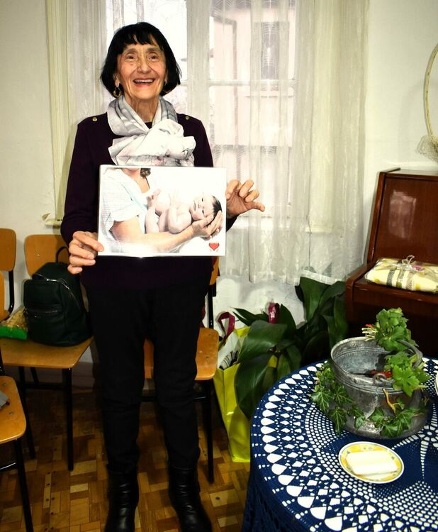 Тържествено бе отбелязан Бабинден в Асеновград 