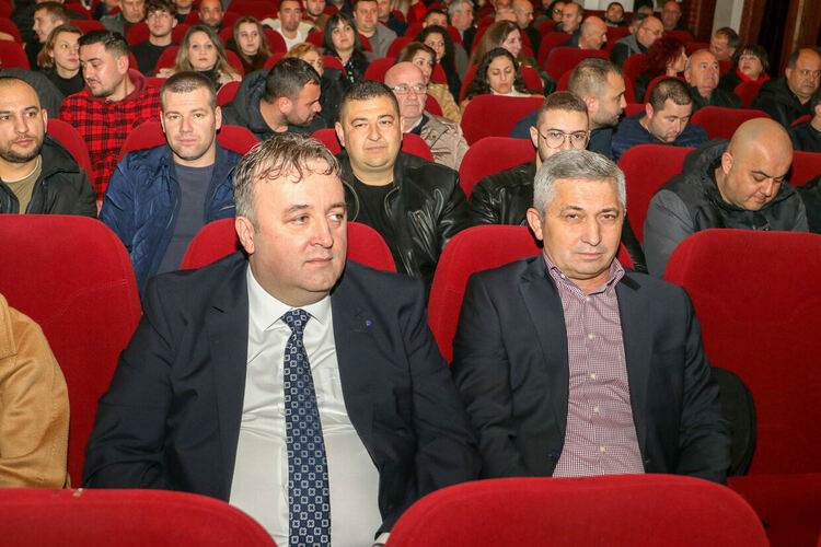 Преизбраха Мехмед Атаман за областенпредседател на ДПС - Хасково