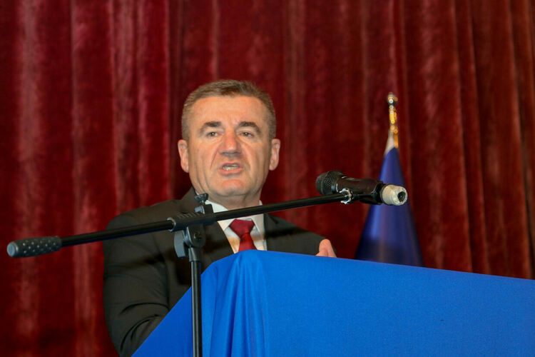 Преизбраха Мехмед Атаман за областенпредседател на ДПС - Хасково