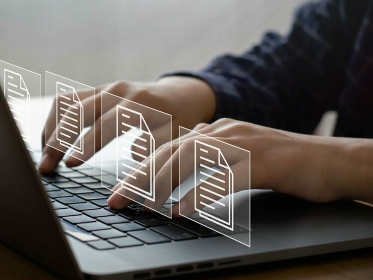 НАП Хасково издаде близо 5 400 нови ПИК за година