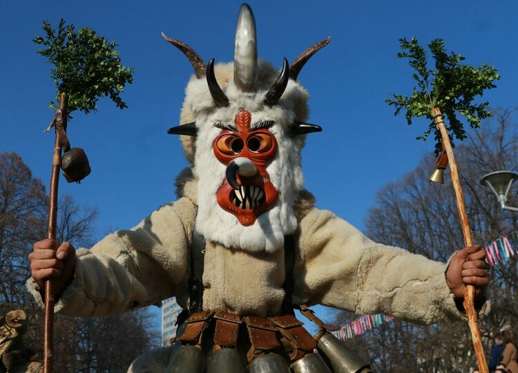 Три сурвакарски групи от Пернишко няма да участват в 30-ото издание на Международния фестивал на маскарадните игри „Сурва“