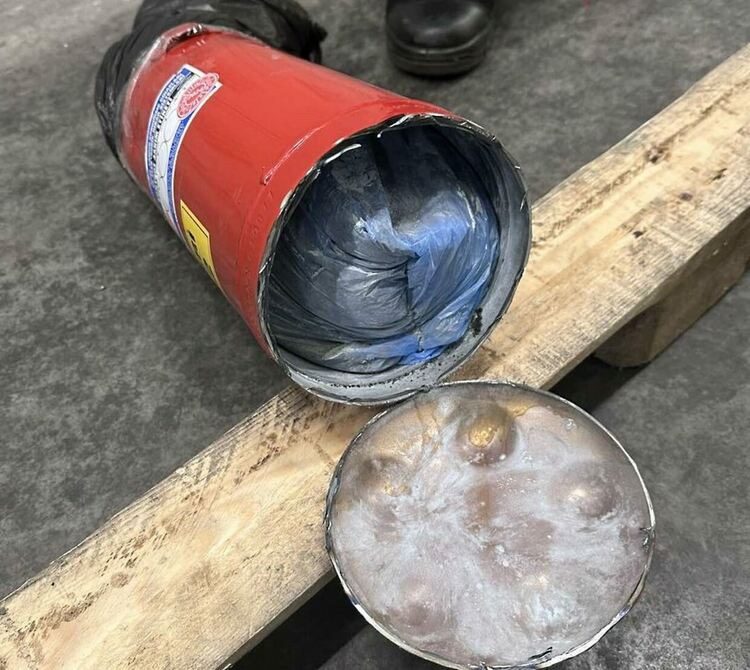 Извадиха 12 кг. хероин от пожарогасители на границата ни с Турция