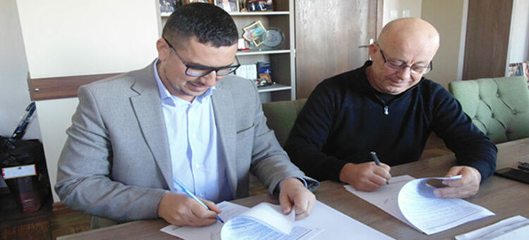 Кметовете на Минерални бани и Черноочене подписаха споразумение