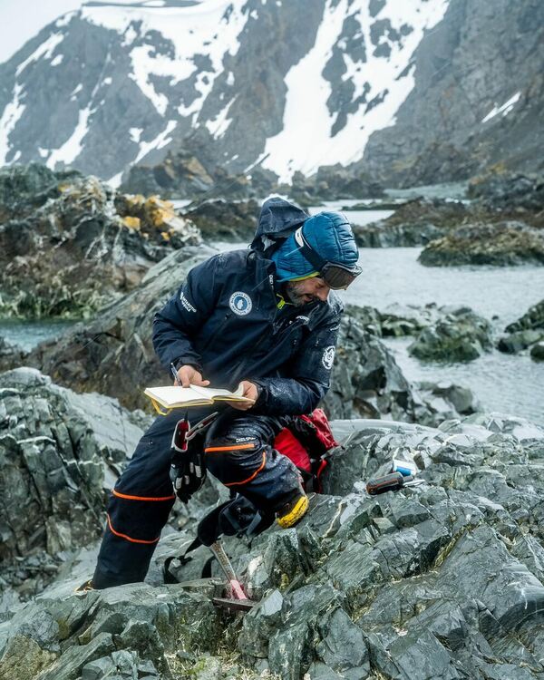 снимка ФБ: Bulgarian Antarctic Institute 