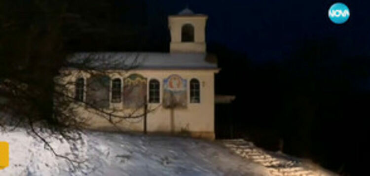 В издирването на детето, изчезнало край Радомир, участваха доброволци, спасители, кучета и дрон