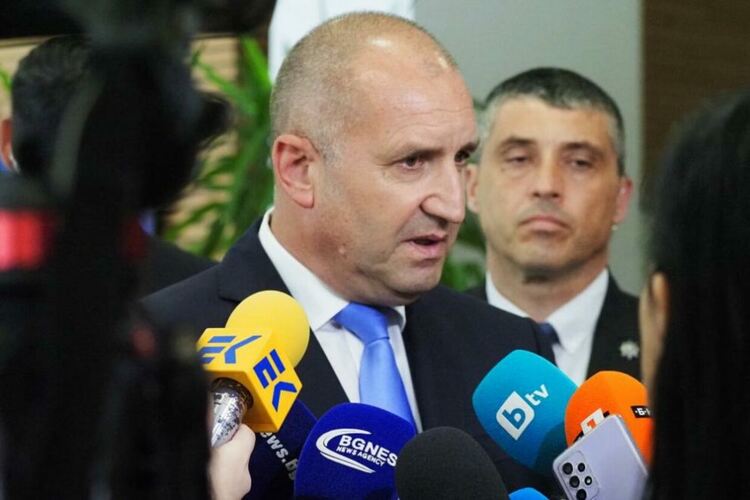 Президентът Радев отказа да присъства на клетвата на новите съдии в Конституционния съд