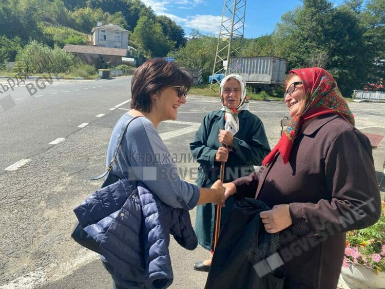 Цвета Караянчева:Общинските съветници на ГЕРБ и в седемте общини на областта следят под лупа парите, разходвани за всяко населено място