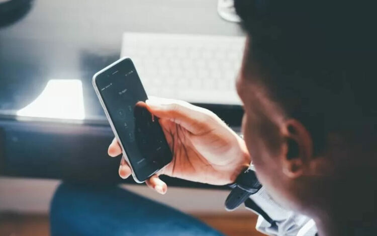 "Виваком" и А1 вдигат цените