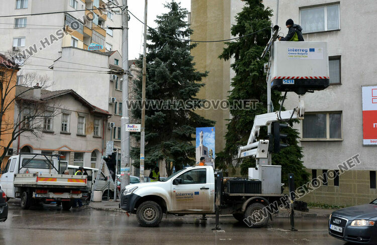 Подменят светофарите на възлови булеварди с модерни и енергоспестяващи съоръжения