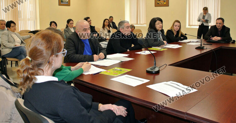 Депутат:Регулацията със светофар и кръгово по пътя между Хасково и Димитровград мирише на корупция