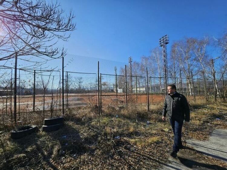 КИРИЛ СТОЕВ: РАДОМИР ЩЕ ИМА ПОКРИТ ТЕНИС КОРТ