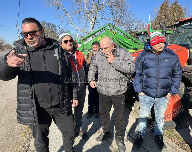 Земеделски производители от общината: Не искаме чужд хляб, искаме си нашия