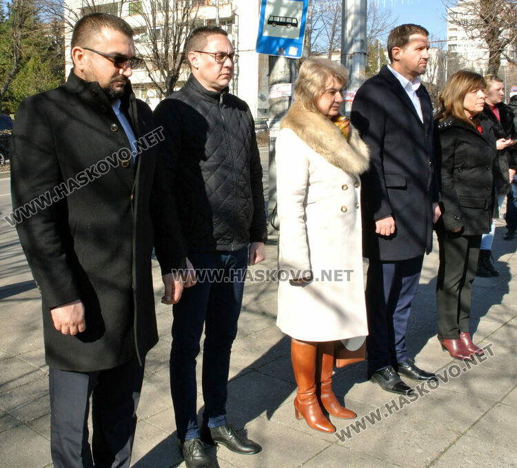 Хасковлии се преклониха пред жертвите на комунистическия режим 