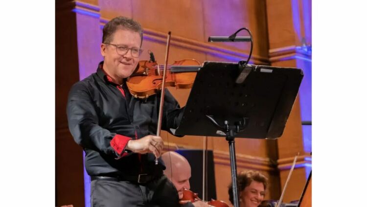 Веско Ешкенази се завръща в България с програмата „В света на музиката“