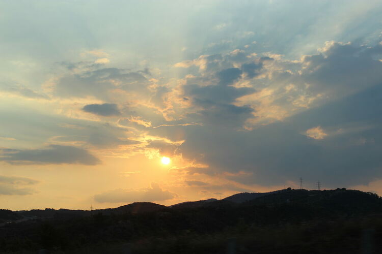 Слънчево, но студено в съботния ден