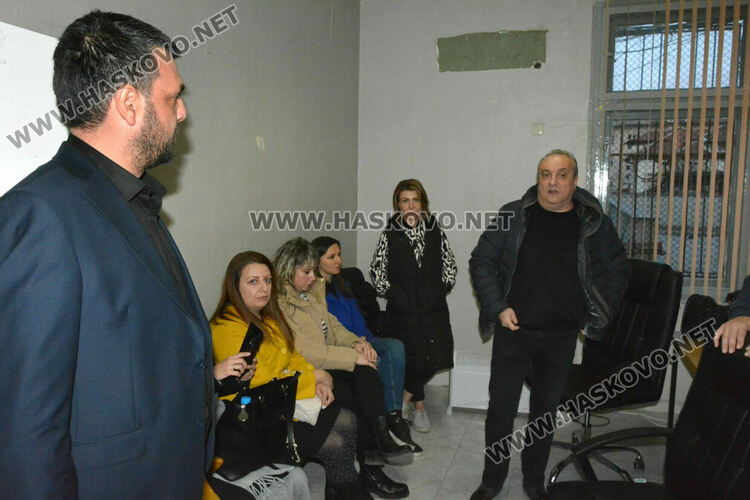 Общинската избирателна комисия няма да обжалва пред ВАС решението за касиране на изборите