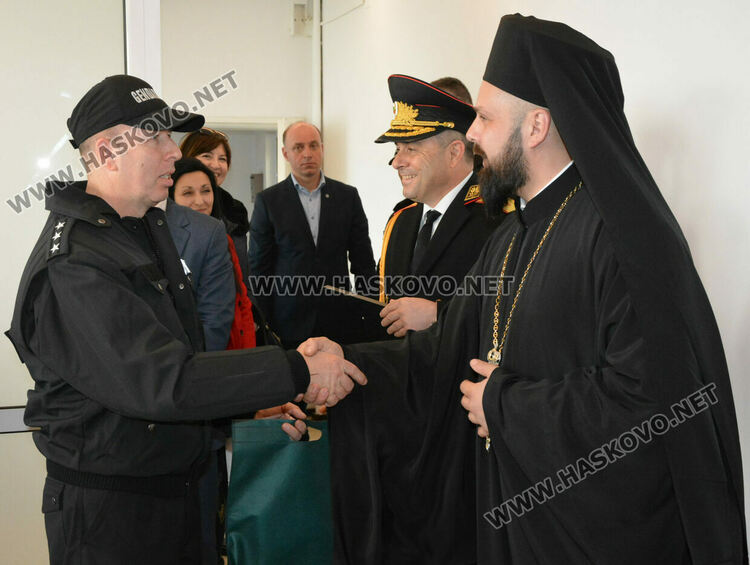 Откриха звено на Жандармерията в Харманли заради бежанския лагер