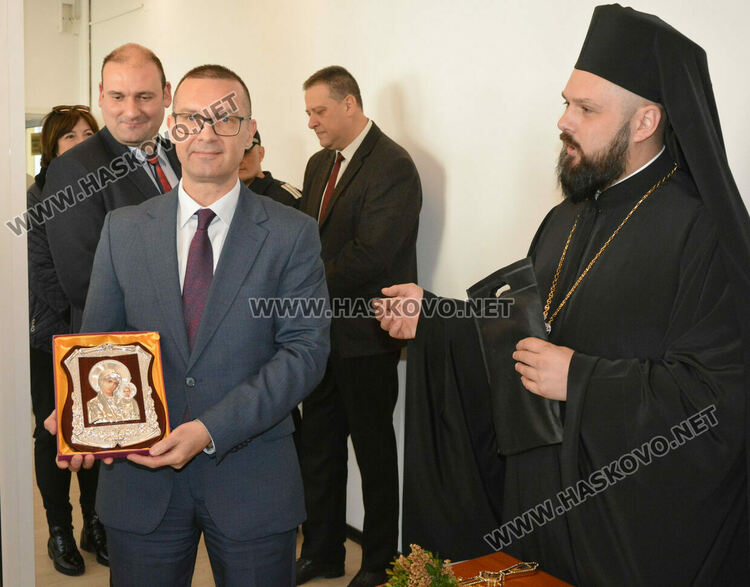 Откриха звено на Жандармерията в Харманли заради бежанския лагер