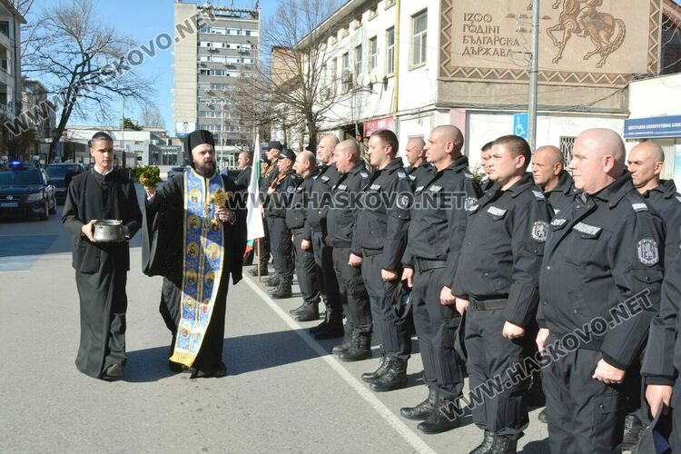 Откриха звено на Жандармерията в Харманли заради бежанския лагер