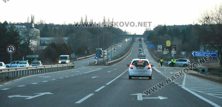 Спряха обществената поръчка за светофар между Димитровград и Хасково