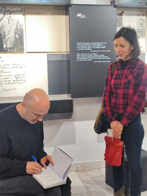 Представянето на книгата за Георги Парцалев изпълни до предел Дом-музей "Пеньо Пенев"